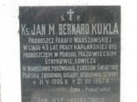 Tablica nagrobna kapłana Bernarda Kukli (1906-1967)