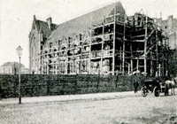 Budowa kościoła pw. Przenajświętszego Sakramentu przy ul. Szarej (początek XX wieku)